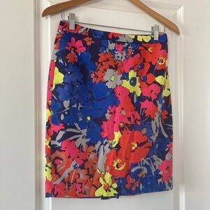 LOFT 2 petites floral skirt